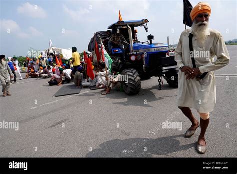 Farmers Block An Expressway As Part Of Protests Against Farm Reforms