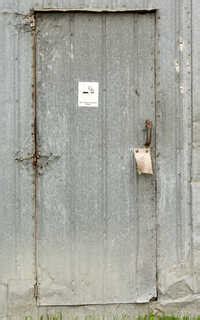 Free Metal Doors Textures in high resolution | TextureMax