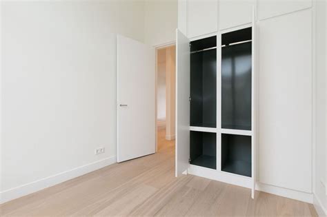 Laan Copes V Cattenburch A Upper Floor Apartment In Den Haag