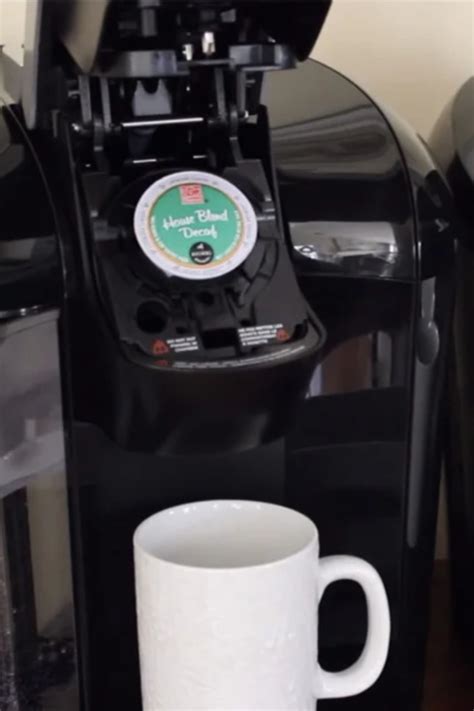 How To Use A Keurig Coffee Maker Keurig Coffee Makers Coffee Maker Keurig