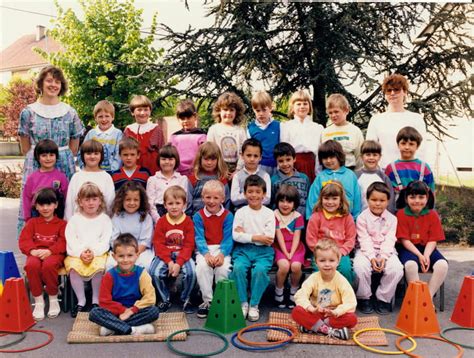 Photo De Classe ECOLE MATERNELLE De 1986 Ecole Erckmann Chatrian