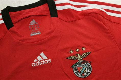 Últimos à baliza Benfica europeu