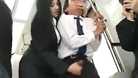 Handjob Fast With Cumming In The Mouth Between Train Seats Bus Amateur Porn XHamster