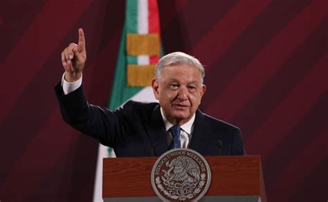 Destaca AMLO otra vez fortaleza del peso ante el dólar