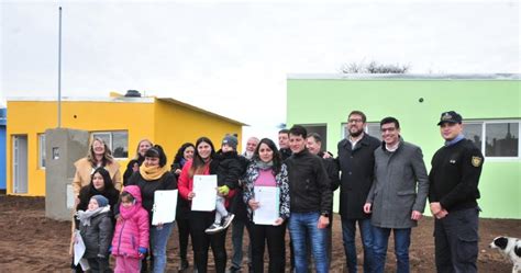 Entregaron Cuatro Viviendas Del Plan Madres En Metileo El Diario