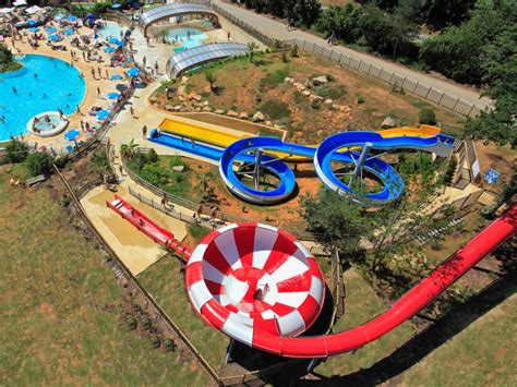 Thematic Files The Most Spectacular Water Slides Of Campsite Water Parks