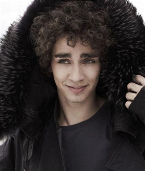 Фото :: Роберт Майкл Шиэн (Robert Michael Sheehan)