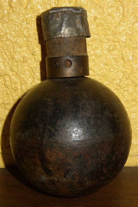 3 Les Grenades Réglementaires En 1914