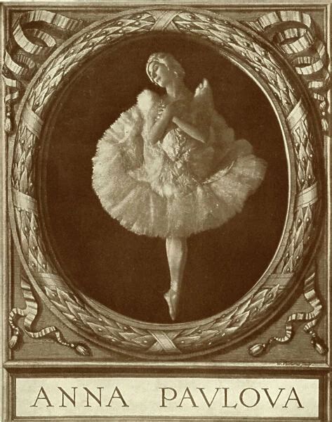 Anna Pavlova Russian Ballerina In Swan Lake Circa 1920s