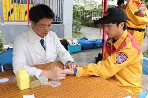 花蓮慈濟醫院中醫師加入災難醫療隊，全台首創