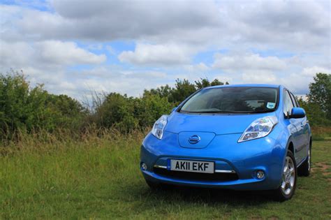 First Drive Nissan Leaf Uk