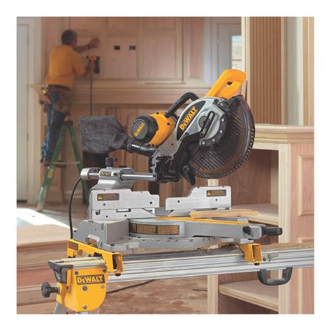 Dewalt Heavy Duty Double Bevel Sliding Compound Miter Saw — 10in