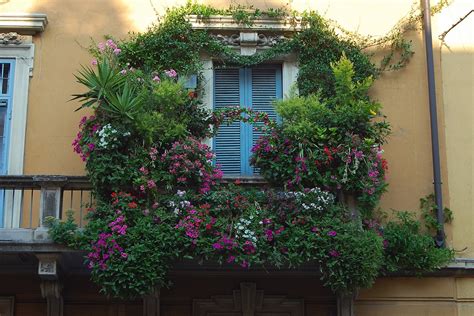 35 Worlds Most Beautiful Balconies