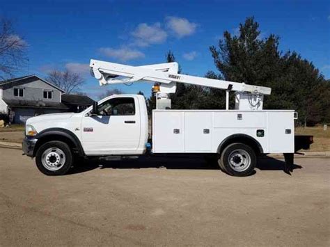 Dodge Ram 5500 Hd 4x4 2011 Bucket Boom Trucks