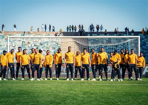 Kaizer Chiefs Latest News Featuring Chivaviro And Khune