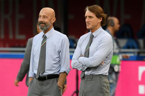 Lutto Nel Calcio Morto Gianluca Vialli Allet Di Anni Jmania It