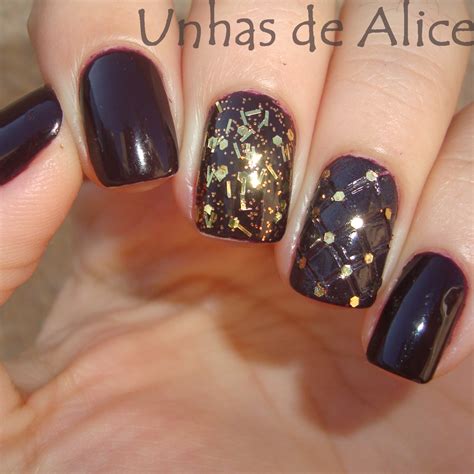 Unhas de Alice Vinho I Love You Risqué Textura Metelassê