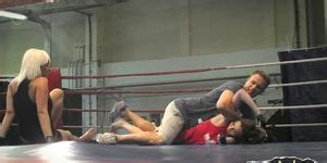 Nude Ring Wrestling Porn Videos