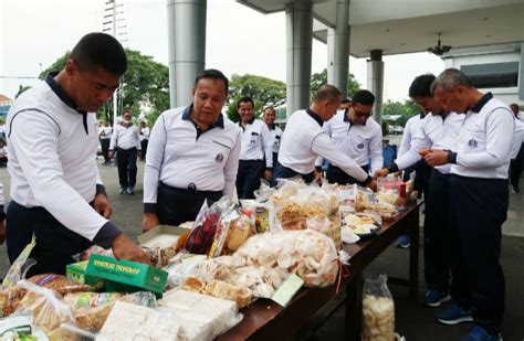 Selesai Cuti Antap Dan Mahasiswa Sttal Laksanakan Tradisi Makan