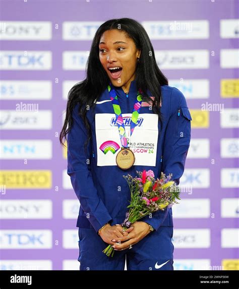 Usas Tara Davis Woodhall Celebrates Gold On The Podium For The Womens