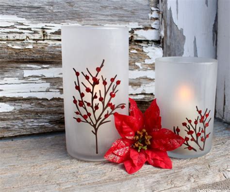 19 Delightful DIY Christmas Candle Holders