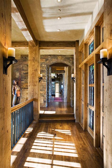 Beautiful Rustic Mountain Retreat Set Amidst The Grandeur Of The Rocky