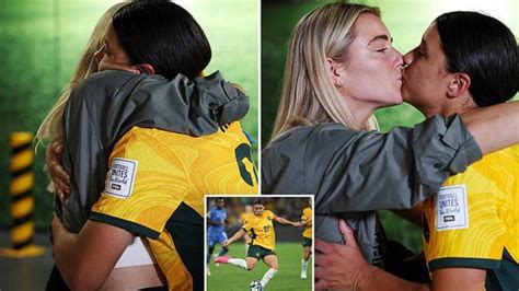 Sam Kerr Kisses Her Footballer Girlfriend After Australia's Quarter ...