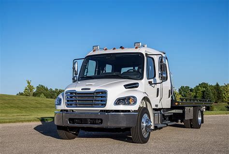 Freightliner M2 106 Plus Doggett Freightliner