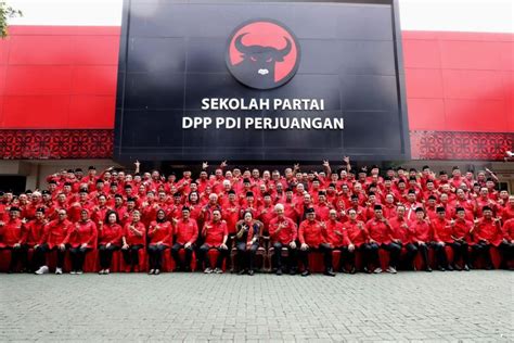 Pdip Terima Bantuan Dana Parpol Rp 28 M Dari Pemerintah