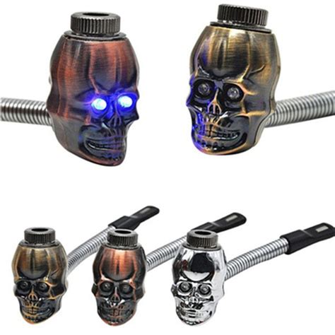 2020 Metal Skull Smoking Pipes With Eletronic Sensor Eyes Lights Touch