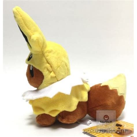 Pokemon Center 2017 Eevee Poncho Campaign Jolteon Plush Toy