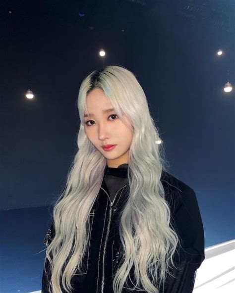 Hot Issue Profile Age Birthday Height Facts