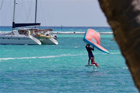 Les Lutins Du P Re No L Sous Le Soleil De Guadeloupe