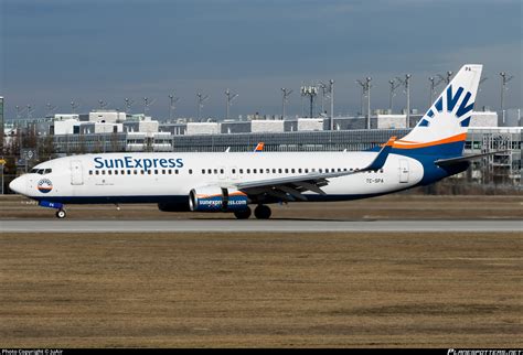 TC SPA SunExpress Boeing 737 8HX WL Photo By JuAir ID 1585949