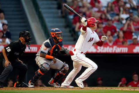 大谷翔平が技あり今季初安打 塁上で満面笑み→快足の同点生還で逆転演出 Full Count