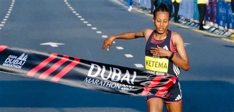 Adidas Athlete Breaks Marathon World Record At The Dubai Marathon | EYE ...