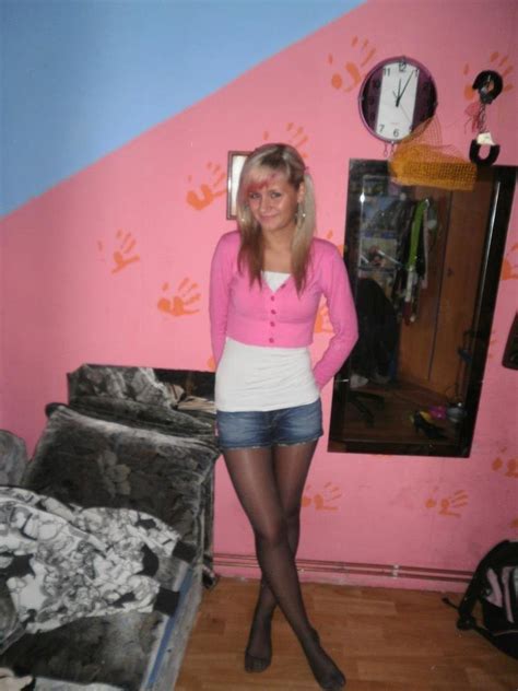 Amateur Pantyhose On Twitter Jean Shorts And Black Pantyhose