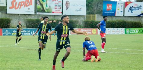 Cibao FC sigue líder e invicto y Moca FC asalta segunda plaza Liga