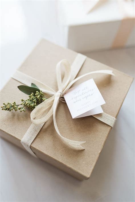 Wedding Gift Wrapping Creative Gift Wrapping Christmas Gift Wrapping