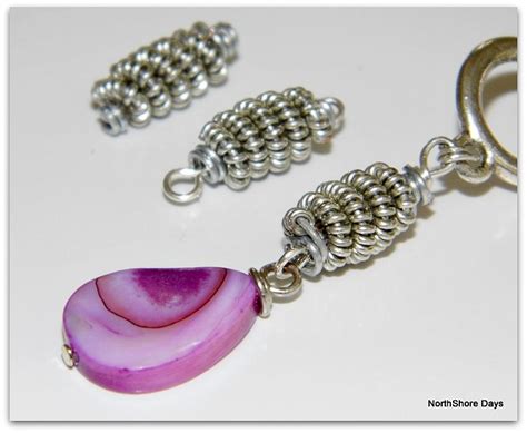 NorthShore Days.....: How to Make a Wire Bead