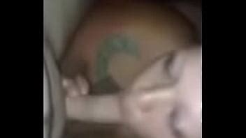 Amanda chupando afortunado extraño XVIDEOS