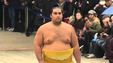 Japan New Year Sumo Japans Sumo Elite Stomp In The New Year Youtube