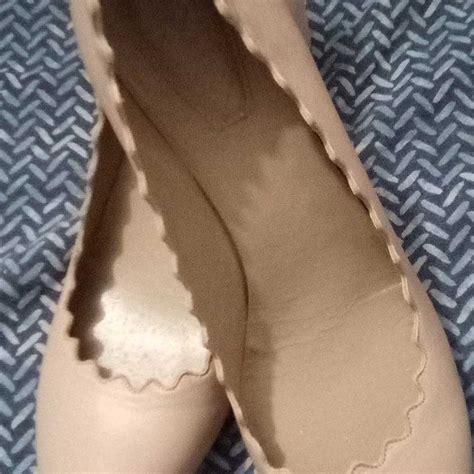 Chloe Nude Leather Lauren Scalloped Heels For Women Gem