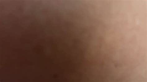 MILF En Hilo Rojo Da Increíble Mamada En El Porche Y Después Es Follada Annie Arbor Y Richard