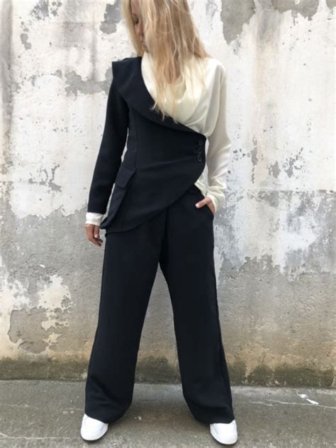 Extravagant Suit Paradox One Sleeve Blazer Wide Leg Pants