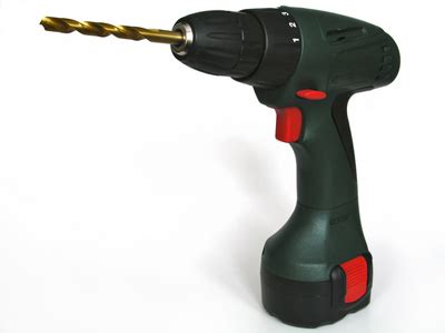 portable electric drill definition
