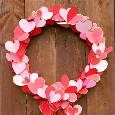 30 DIY Valentine Wreath Ideas To Make Your Day Memorable