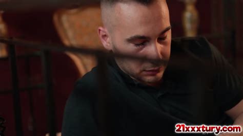 Veronica Enjoyed Each Moment Of Deep Session Of Anal Sex