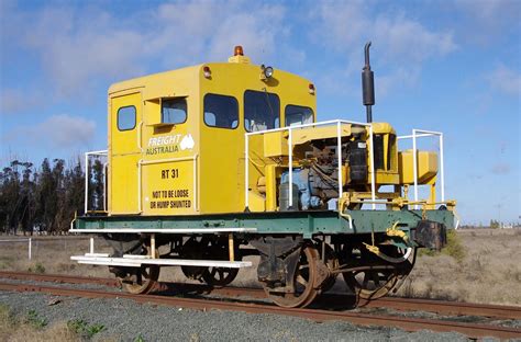 Rollingstock News A Study Of Vr Rail Tractors Rt