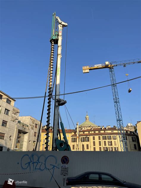 Milano Cinque Vie Cantiere Via Zecca Vecchia Ottobre Urbanfile